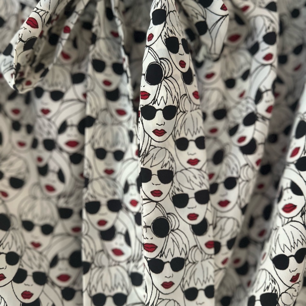 Porridge Skirt White Faces Sunglasses Red Lips Anthropologie A Line Tie Waist